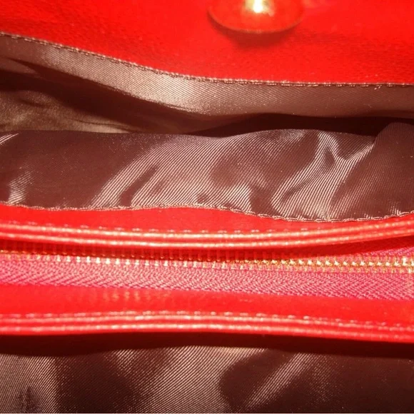 Red Embossed Floral Handbag NWOT - Picture 12 of 12